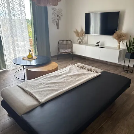 Hébergement de vacances Maison Neuve