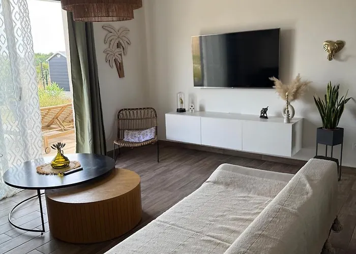 Maison Neuve Сasa de vacaciones *